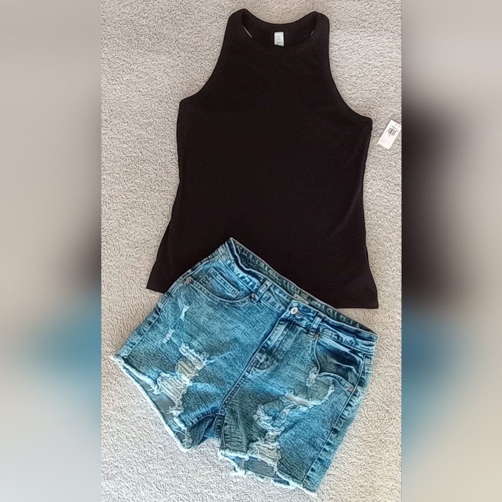 Bundle/set of black tank top and jean shorts